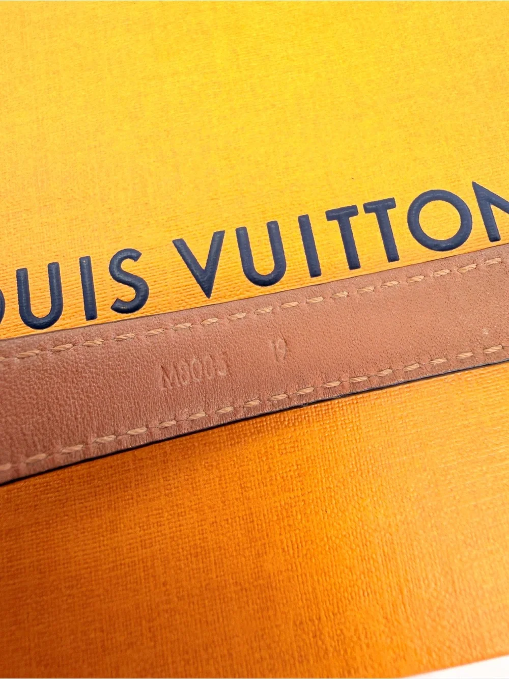 Louis Vuitton Calfskin Iconic Bracelet 19 Black
